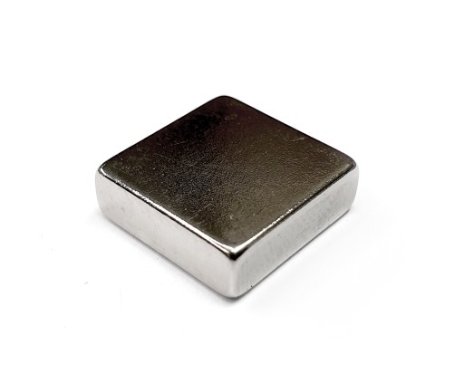 Silný neodýmový magnet 20X20X10 mm silný plát