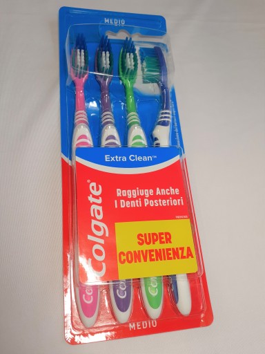 Colgate Extra Clean Family Pack 4 ks