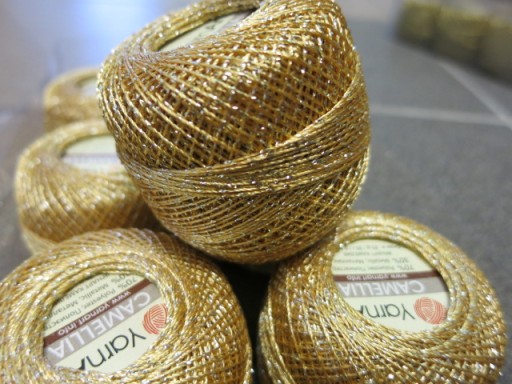 Šnúrka Camellia Yarn Art, metalizovaná, 419 zlato