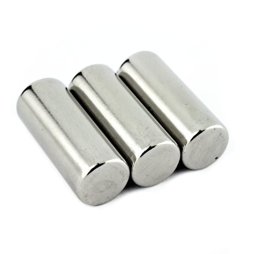 VALEC NEODYMOVÝ MAGNET 8x20 N38 SADA 3 ks