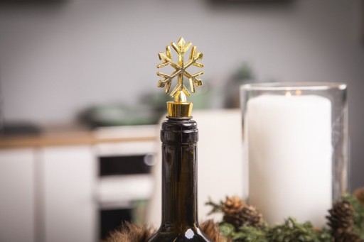 KORKOVÁ ZÁTKA NA FĽAŠU ŠAMPANSKÉHO PROSECCO Vianočný korok na víno