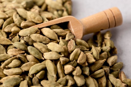 Vôňa na sviečky Vosk na sviečky 10ml CARDAMOM Pikant