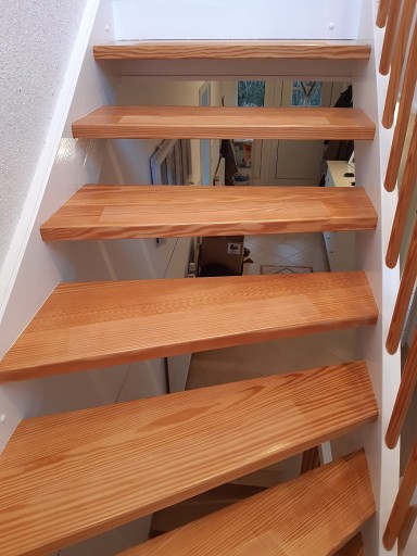 HRUBÁ protišmyková podložka 80x25 na schody