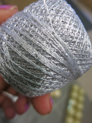 Šnúrka Camellia Yarn Art, metalizovaná 411 striebro
