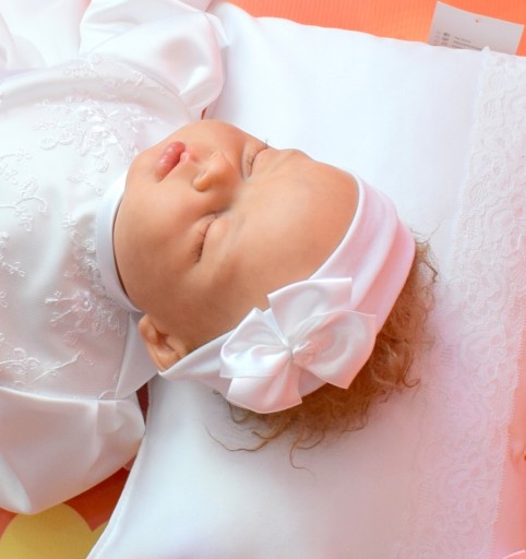 BIELA bavlnená čelenka pre krstnú princeznú
