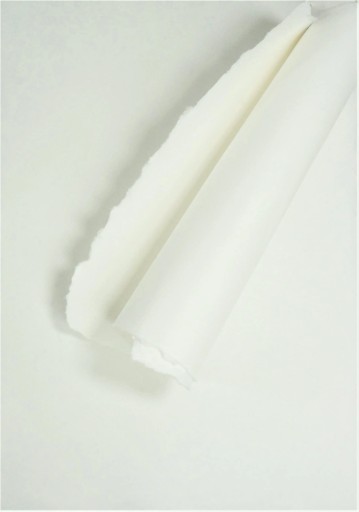Ručný papier, hladký, biely, A4, 5 listov.
