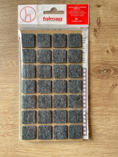 Samolepiaca plstená podložka 20mm 28 ks