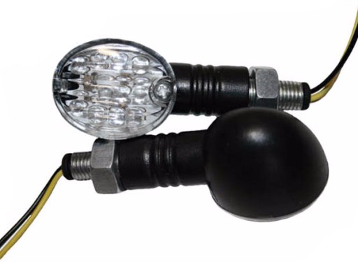 Pravé zadné smerové svetlo, 11 LED, oválne M10 ABS