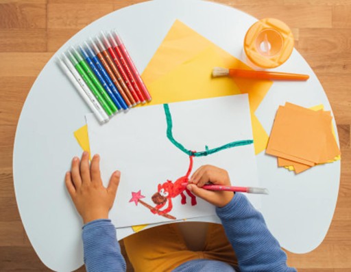 BIC KIDS MAGIC stierateľné fixky 10 RÔZNYCH FARIEB + 2 GUMA