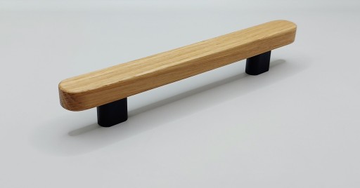 Drevená nábytková rúčka z dubu, dĺžka 160mm, rozteč 96mm POĽSKÝ VÝROBCA