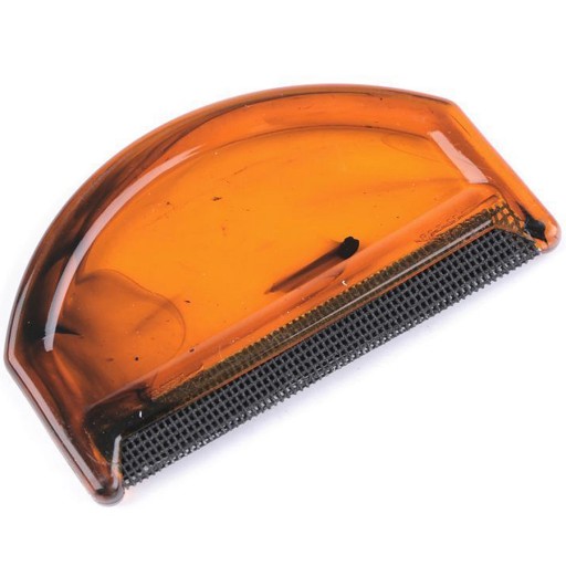 Hrebeň WOOL BRUSH na vyčesávanie žmolkov zo svetrov