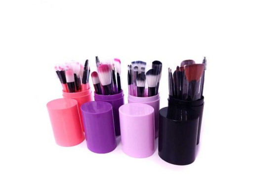 Sada 12 štetcov na make-up + puzdro