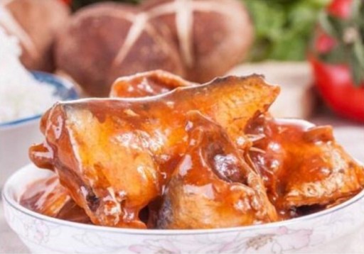 Sardinky v paradajkovej omáčke: Autentická pochúťka priamo zo srdca Maroka