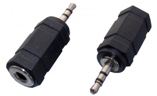 Adaptér 2,5 jack / 3,5 stereo zásuvka (0423)