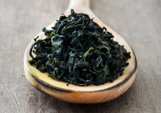 Sušené riasy WAKAME Morské riasy Cut Algae 100 g