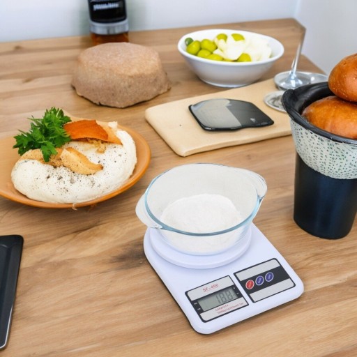 KUCHYŇSKÁ VÁHA S ELEKTRONICKÝM LCD DISPLEJOM