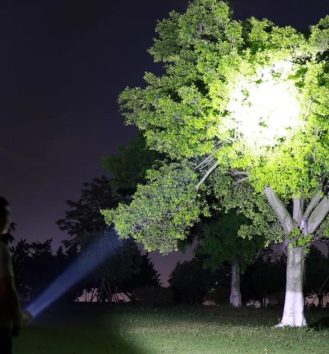 NABÍJAČNÁ BATERKA, HĽADAŤ 5 LED COB USB