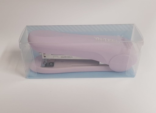 Yn-tínedžerská kancelárska zošívačka PASTEL COLORS na 20 listov