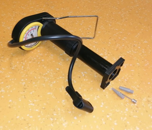 Mini nožná pumpa na bicykel, autíčko, hrot
