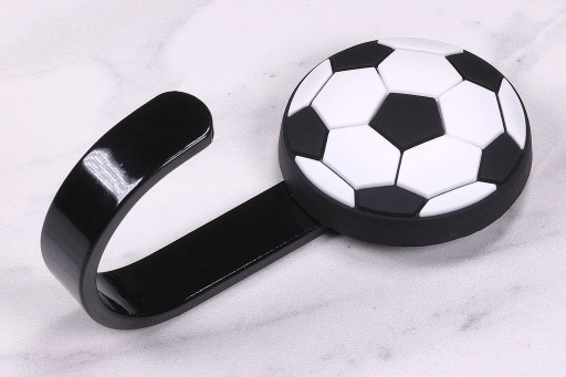VEŠIAK NA HÁČEK DO DETSKEJ IZBY VEŠIAK NA NÁSTEN FUTBAL