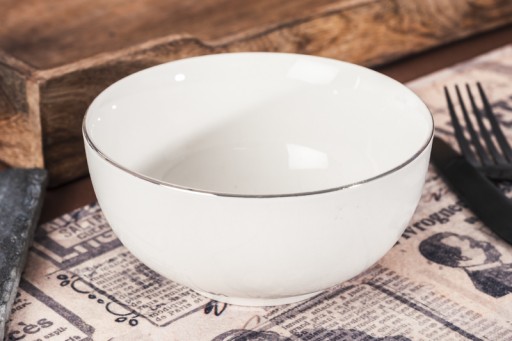 Porcelánová misa so zlatým okrajom 480ml MISKA na šalátové polievky a občerstvenie