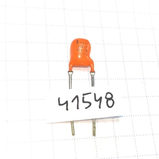 Pevný Al kondenzátor 33uF 6,3V R5 20% 128-SAL x10