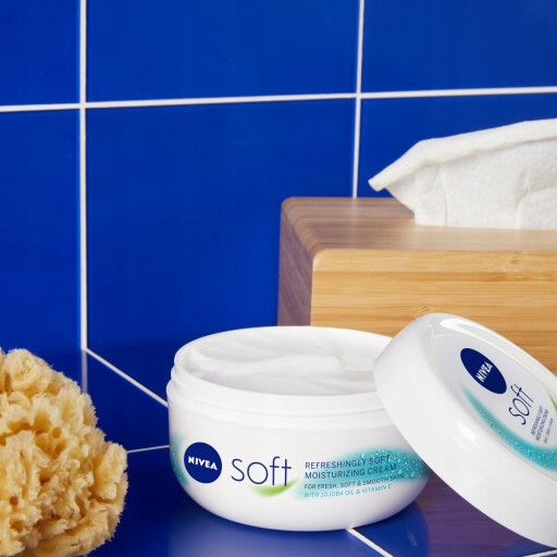NIVEA SOFT hydratačný krém na telo a ruky 300 ml