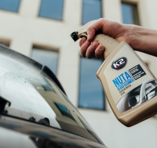 K2 NUTA TEKUTINY NA ČISTENIE ČELNÉHO SKLA A ZRKADIEL 770 ml