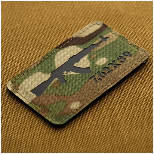 AKM ZÁPLATA NA PUŠKU 7,62X39 LASEROVÝM REZANÝM CORDURA M-TAC MULTICAM