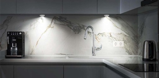 COB LAMP SAMOLEPIACI DOTYKOVÉ BATÉRIE 160LM VEĽMI JASNÉ SVETLO