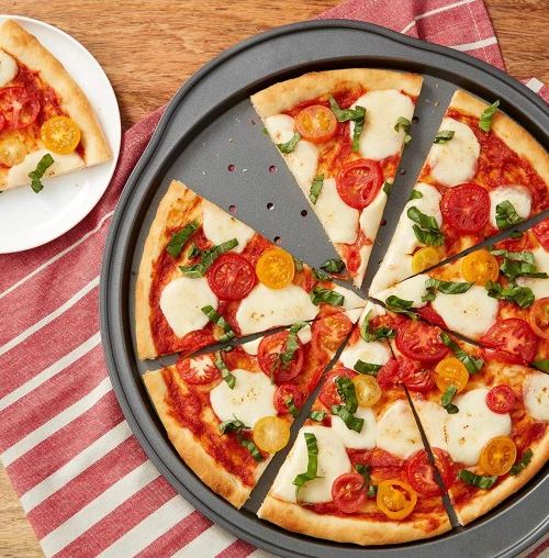 PLECH NA PEČENIE PIZZY PLECH NA PIZZU 38 cm