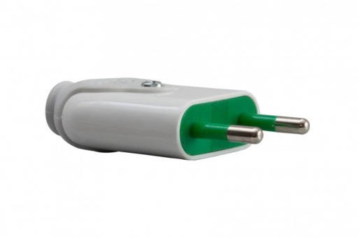 Plochá biela zástrčka 10A 250V