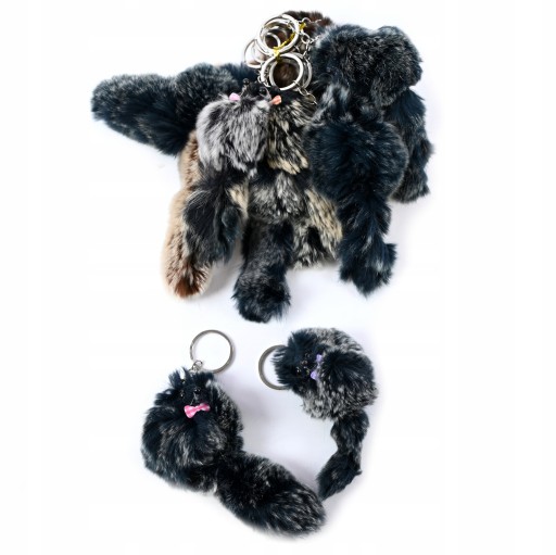 FUFFY KEYRING DARČEKOVÝ PRÍvesok MÄKKÁ KOŽUŠINA RÔZNE FARBY