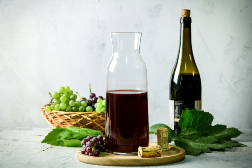 1000 ml karafa na džús, voda, 1 litrová fľaša, váza