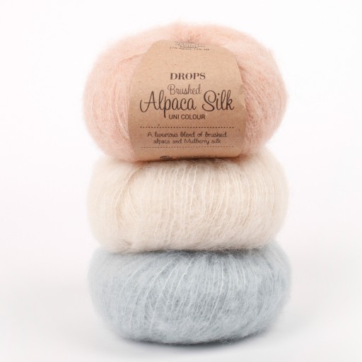 Priadza Drops Brushed Alpaca Silk 01 ecru