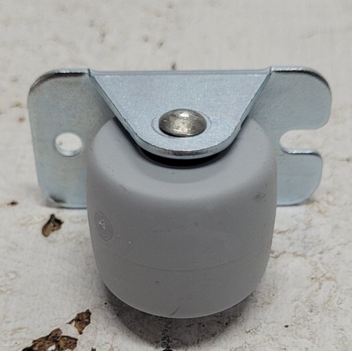 4x NÁBYTKOVÁ VALEC TUHÉ GUMOVÉ NÁBYTSKÉ KOLESO NA ZÁSUVKY fi-30mm h-33mm