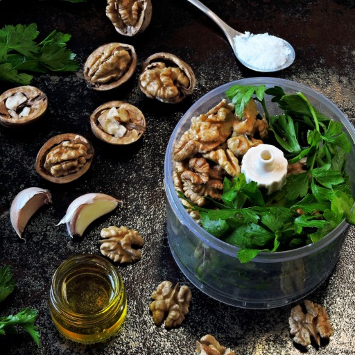 VLAŠSKÉ ORECHY 250g VLAŠSKÉ ORECHY HiFOOD PREMIUM LÚPANÉ