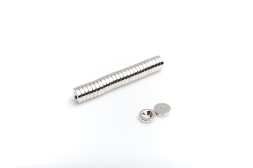 Magnet na hruď. MP 12x(8x4)x3 N38 na skrutku 10 ks.