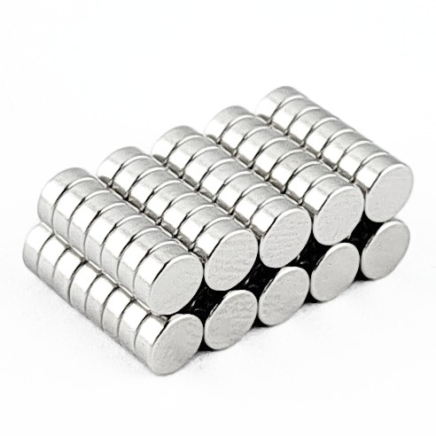 VALEC NEODYMOVÝ MAGNET 4x1,5 N38 SADA 75 KS