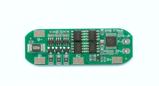 NABÍJACÍ MODUL BATÉRIE 3S 8A OCP 25A VYVAŽOVAČKA