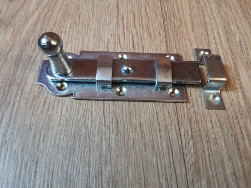 DEKORATÍVNA ZÁPADKA ZÁPADKA 100 mm
