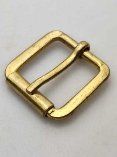 Sedlárska pracka 25 / 25 / 4 mm mosadz 1 kus