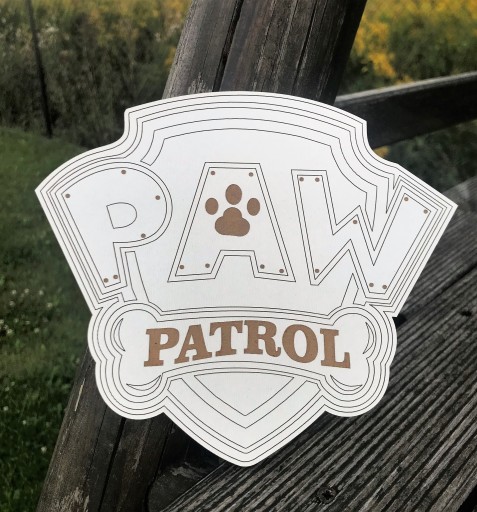 Drevená plaketa Paw Patrol s gravírovanou vlajkou
