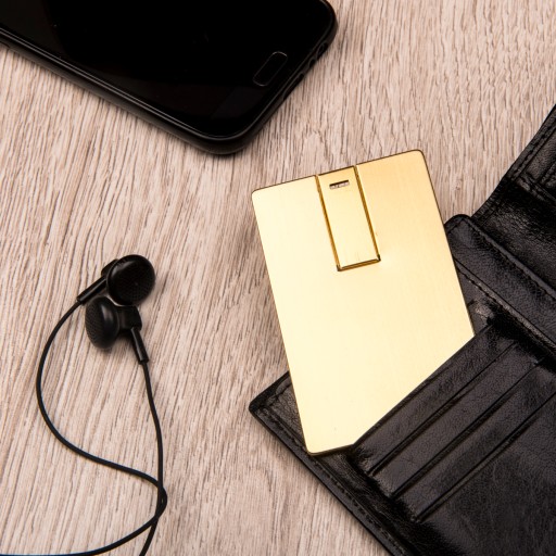 Kovová karta Pendrive 2 GB zlatá + gravírovanie