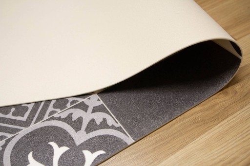 šírka 4 m PVC KOBEREC PATCHWORK AKO MOZAIKA ROMBS Štvorcové KRUHY