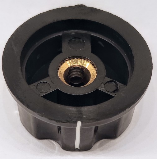 GOMBÍK POTENCIOMETRA S ALU KRYTOM -19MM