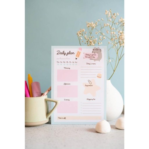 Denný plánovač z kolekcie Foodie 54 Pusheen pages