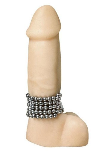 Kovové krúžky na penis