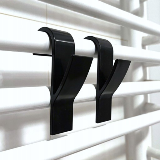 2ks HÁKOVÝ VEŠIAK RADIÁTOR KÚPEĽŇOVÝ RADIÁTOR ZNAČKY Mr Houdy