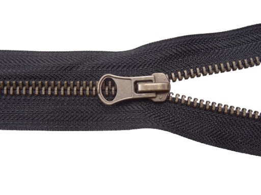 Kovový zips na bundu 75 cm, veľkosť #5, chróm